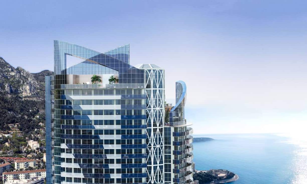 Der Odeon Tower – 49 Stockwerke, 170 Meter hoch, Vollverglasung, Meerblick. Die Fertigstellung ist für Ende des Jahres geplant.