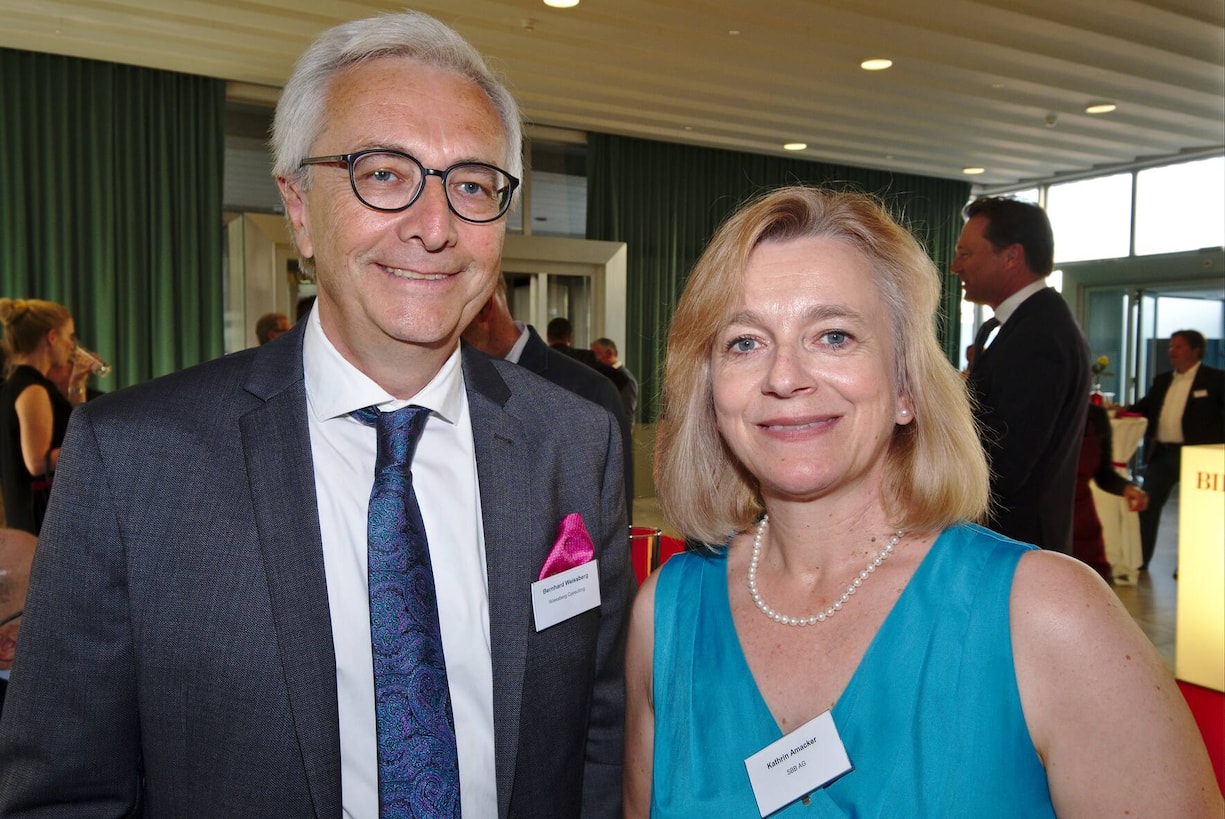 Bernhard Weissberg, Weissberg Consulting;
Kathrin Amacker, SBB AG