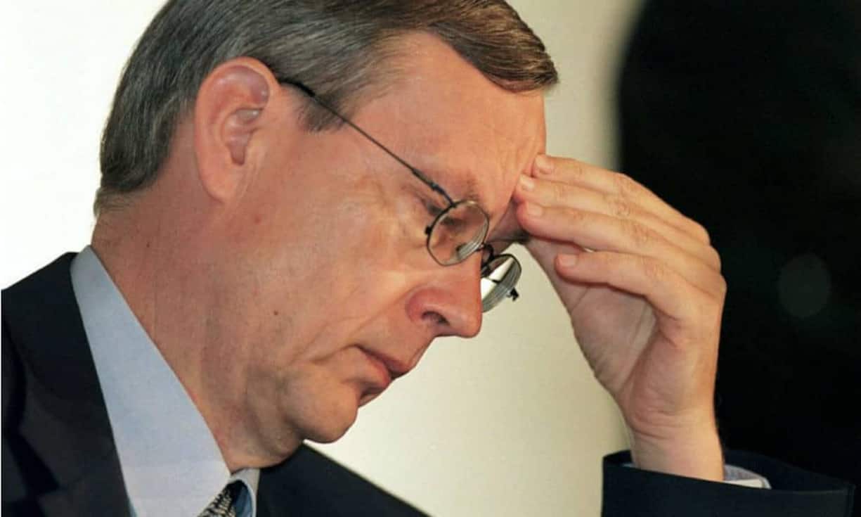 23. Januar 2001: Die «Hunter-Strategie» wird per sofort beendet. Die Swissair zieht sich aus den Beteiligungen zurück.