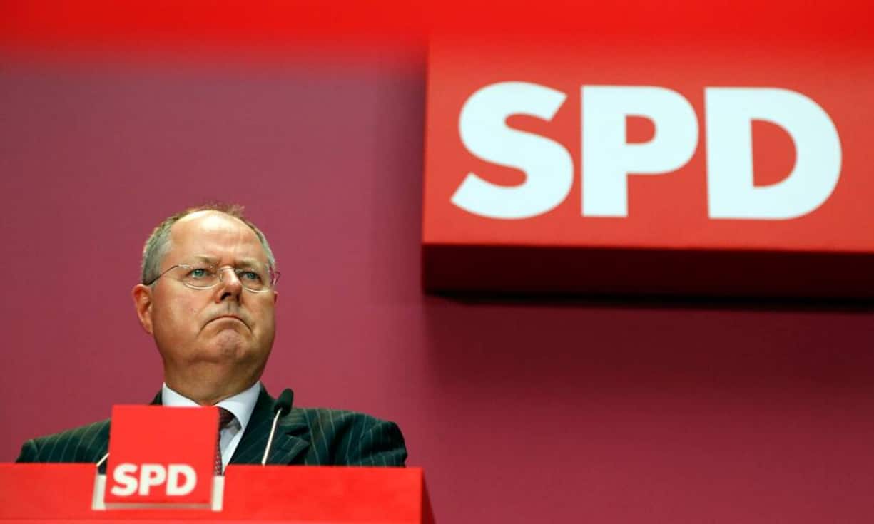 Hart attackiert hat Scheidt 2009 den deutschen Ex-Bundesminister Peer Steinbrück, als dieser die Schweiz mit harschen Worten zu einer Lockerung des Bankgeheimnisses drängte. Scheidt tadelte dessen Wortwahl in der Presse als «ungehobelt und rabiat».