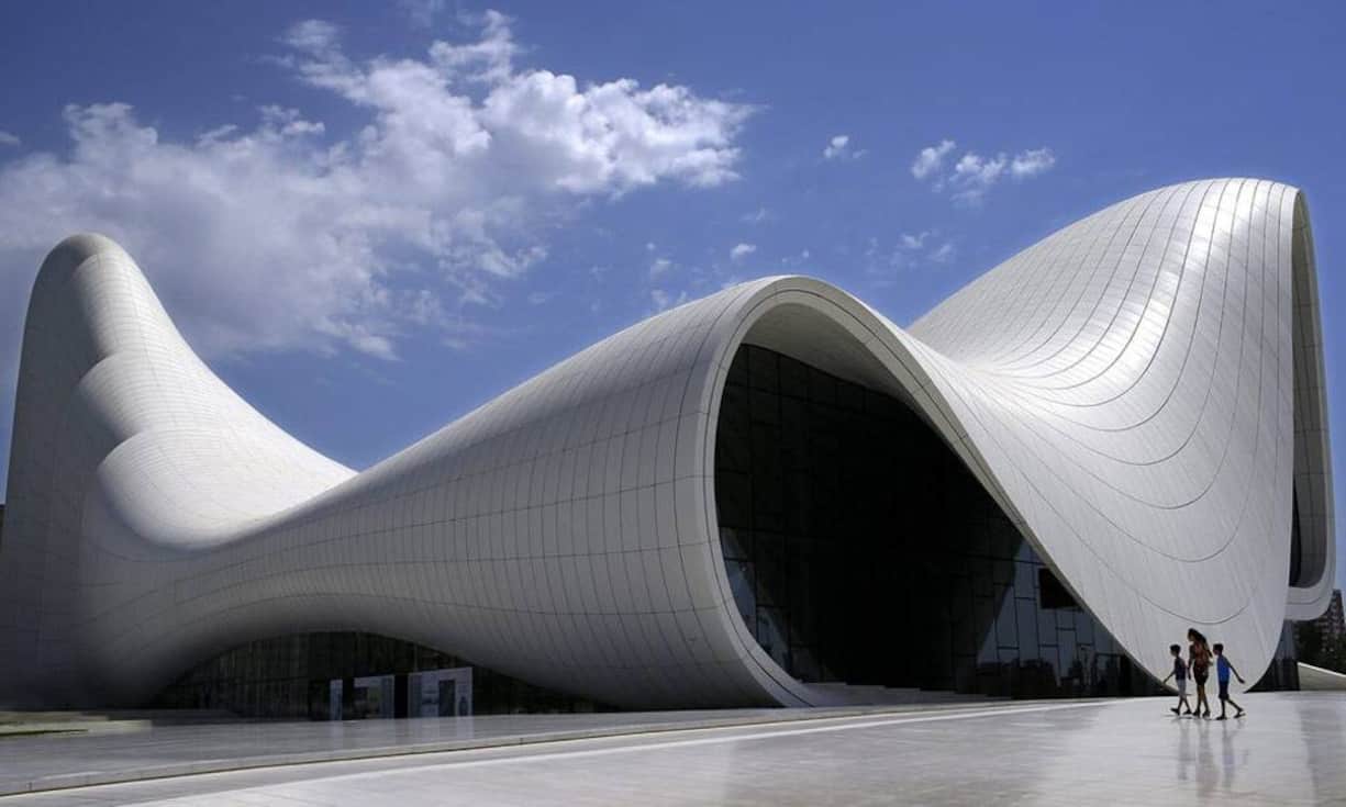 Am 31. März 2016 starb Zaha Hadid unerwartet in Miami an einem Herzinfarkt. Ein Rückblick auf einige herausragende Werke der ersten Frau, die mit dem Pritzker-Preis ausgezeichnet worden ist.Bilder: Keystone