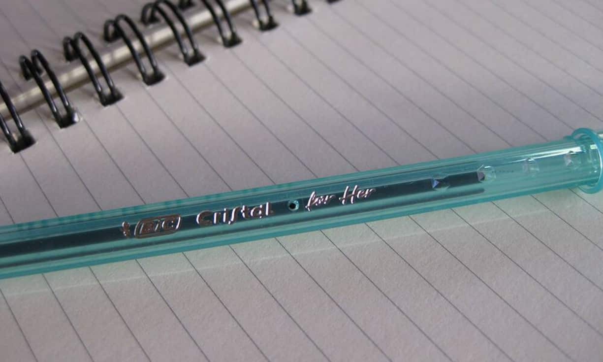 Bic For Her2012 versuchte Stiftehersteller Bic sein Glück mit einem frauenfreundlichen, überteuerten Stift. Die Rückmeldungen darauf waren - es erstaunt wenig - überwiegend negativ.Emily/CC/Flickr