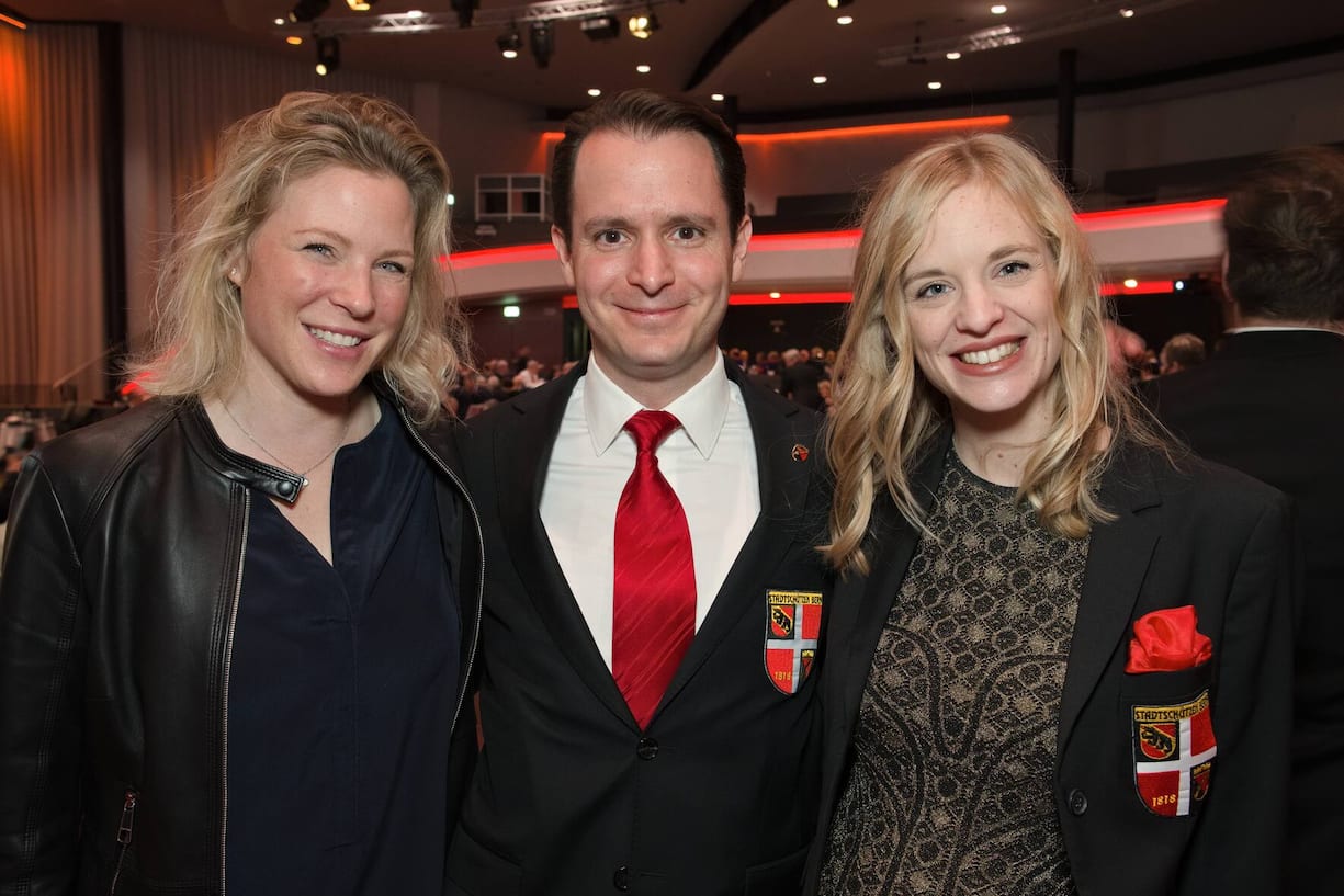 Anouk Marazzi, VR, Kursaal Bern;Tobias Herren, Rechtsanwalt;Jennifer Herren, RechtsanwÃ¤ltin