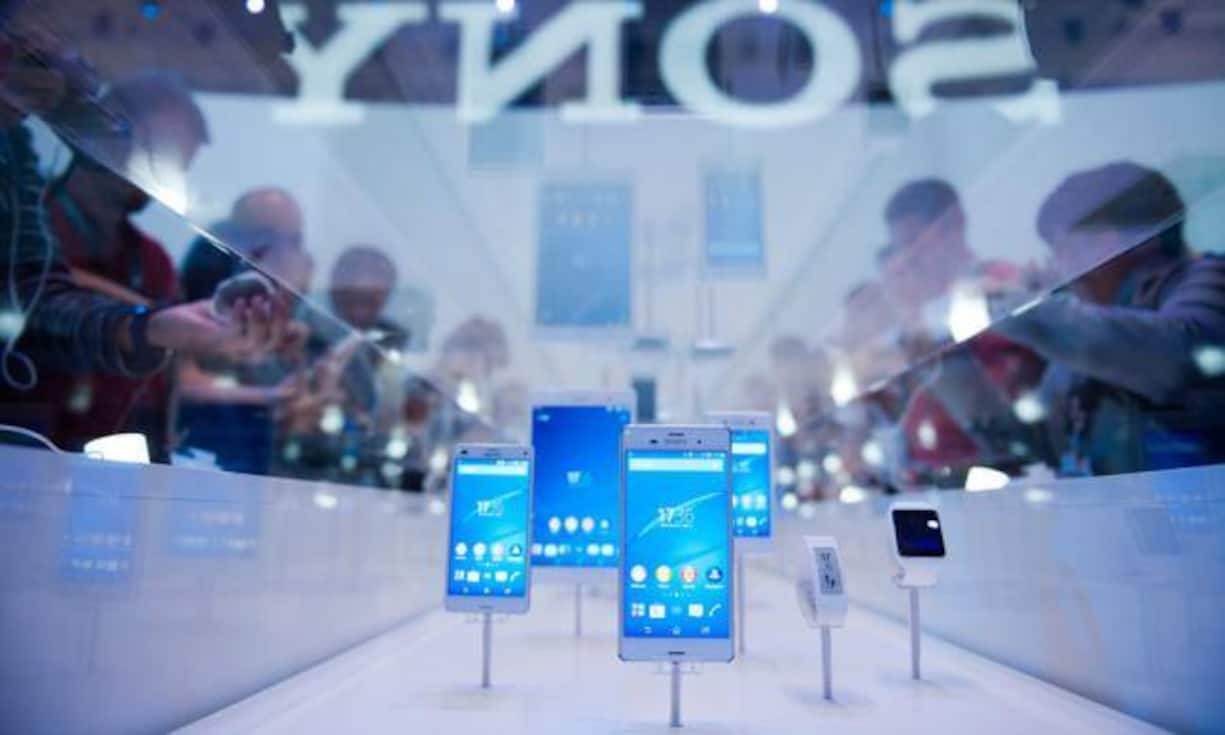 Auch Sony rollt gleich eine ganze Produktserie aus: Smartphones, Kameras, Fitness-Tracker – und einen neuen Sony Walkman.