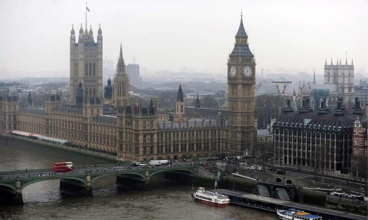 Platz 4: London - England: 16,78 Millionen Besucher
Knapp geschlagen geben musste sich Paris von London, der bei Touristen beliebtesten Stadt in Europa. Besonders beliebt sind die historischen Gebäude wie der Tower of London oder der Palace of Westminster.