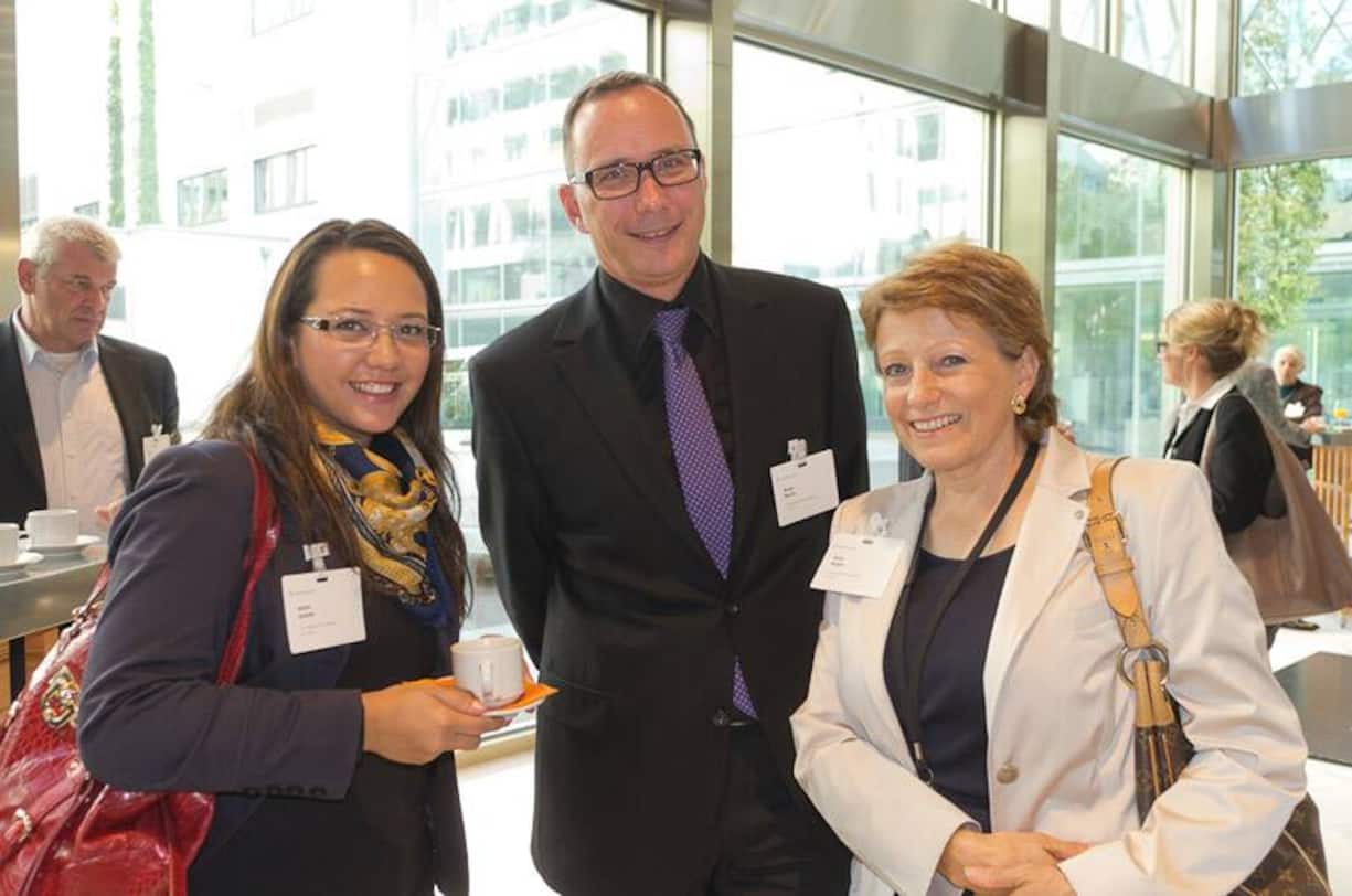 Jennifer Aellen, Zürcher Gesellschaft für Personalmanagement; Markus Berger, SPRI; Regula Ruetz, Präsidentin Schweizer PR-Verband