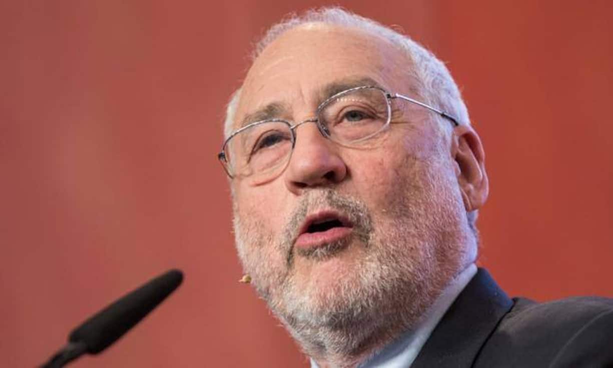 Der 1943 im US-Bundesstaat Indiana geborene Joseph Stiglitz ist einer der renommiertesten Ökonomen rund um den Globus. Er erhielt 2001 den Nobelpreis. In der Öffentlichkeit ist er eine gewichtige Stimme – Platz 9.