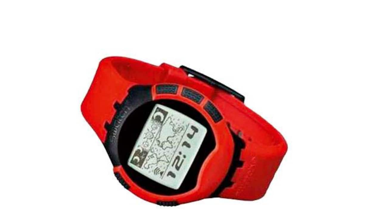 2004: Swatch lanciert in den USA in Zusammen-arbeit mit Microsoft die Paparazzi. Die eigentliche Smartwatch war ihrer Zeit (zu) weit voraus und zeigte Nachrichten, Sport, Wetter, Horoskope und Börsenkurse an.