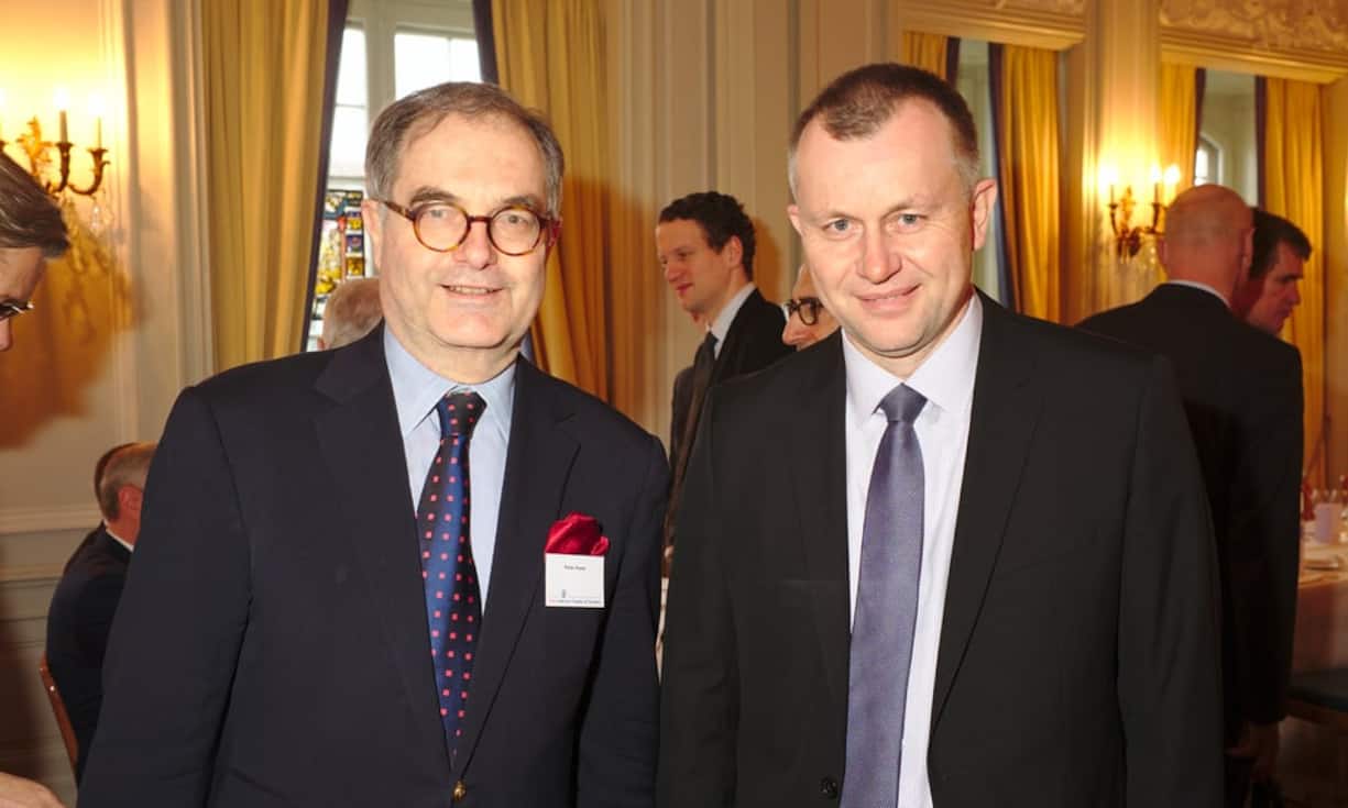Peter Kurer;
Steve Hottiger, Head of Group Governmental Affairs, UBS AG
