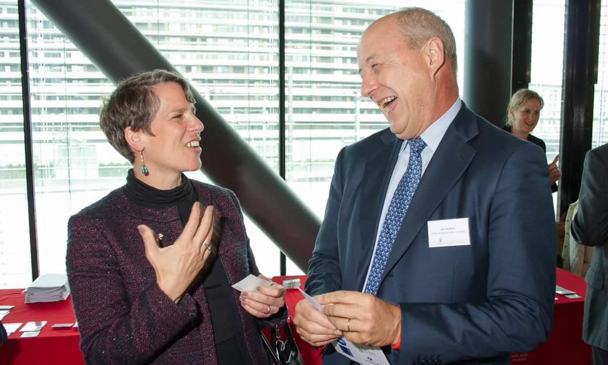 Suzi LeVine, Botschafterin der USA in der Schweiz; Ian Hudson, President Dupont EMEA, Dupont de Nemours International