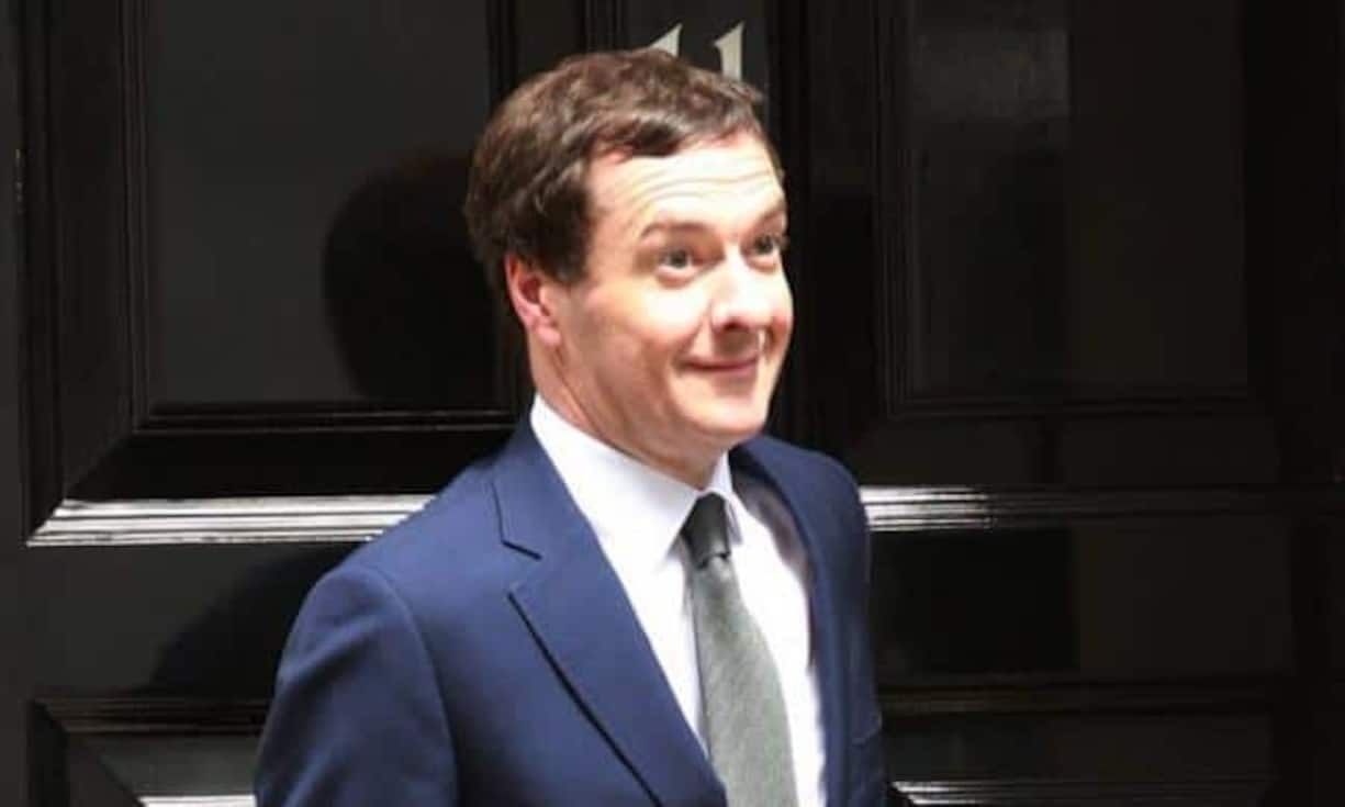 Finanzminister George Osborne war lange Zeit einer der Favoriten auf die Nachfolge Camerons. Jetzt hat er sich selber aus dem Rennen genommen. «Ich bin nicht die Person, die die Einigkeit bieten kann, die meine Partei braucht», schrieb der Politiker in einem Gastbeitrag für die «Times».