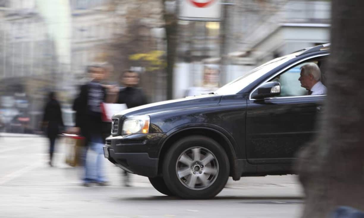 Bei 2,78 Prozent der Diebstähle wurden Autos der schwedischen Marke Volvo gestohlen. Das macht Platz 7 im Diebstahl-Ranking. Was zwar nicht aus der Statistik der Allianz Suisse hervorgeht, aber von den Fahrzeugexperten des Versicherers beobachtet wird: Diebe stehlen nicht nur ganze Autos, sondern zunehmend auch Einzelteile, zum Beispiel Räder, Kotflügel und Spoiler.