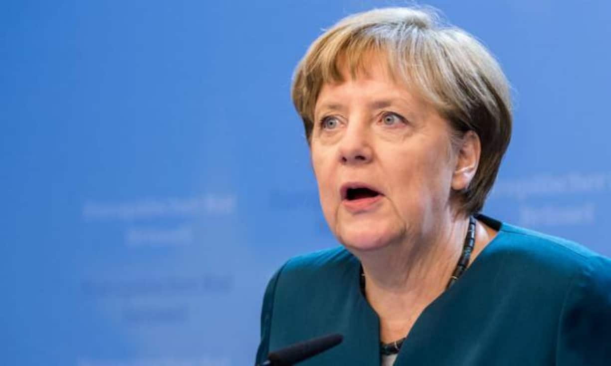 Die deutsche Bundeskanzlerin Angela Merkel bekommt nicht einmal die Hälfte eines Schweizer Bundesrats.