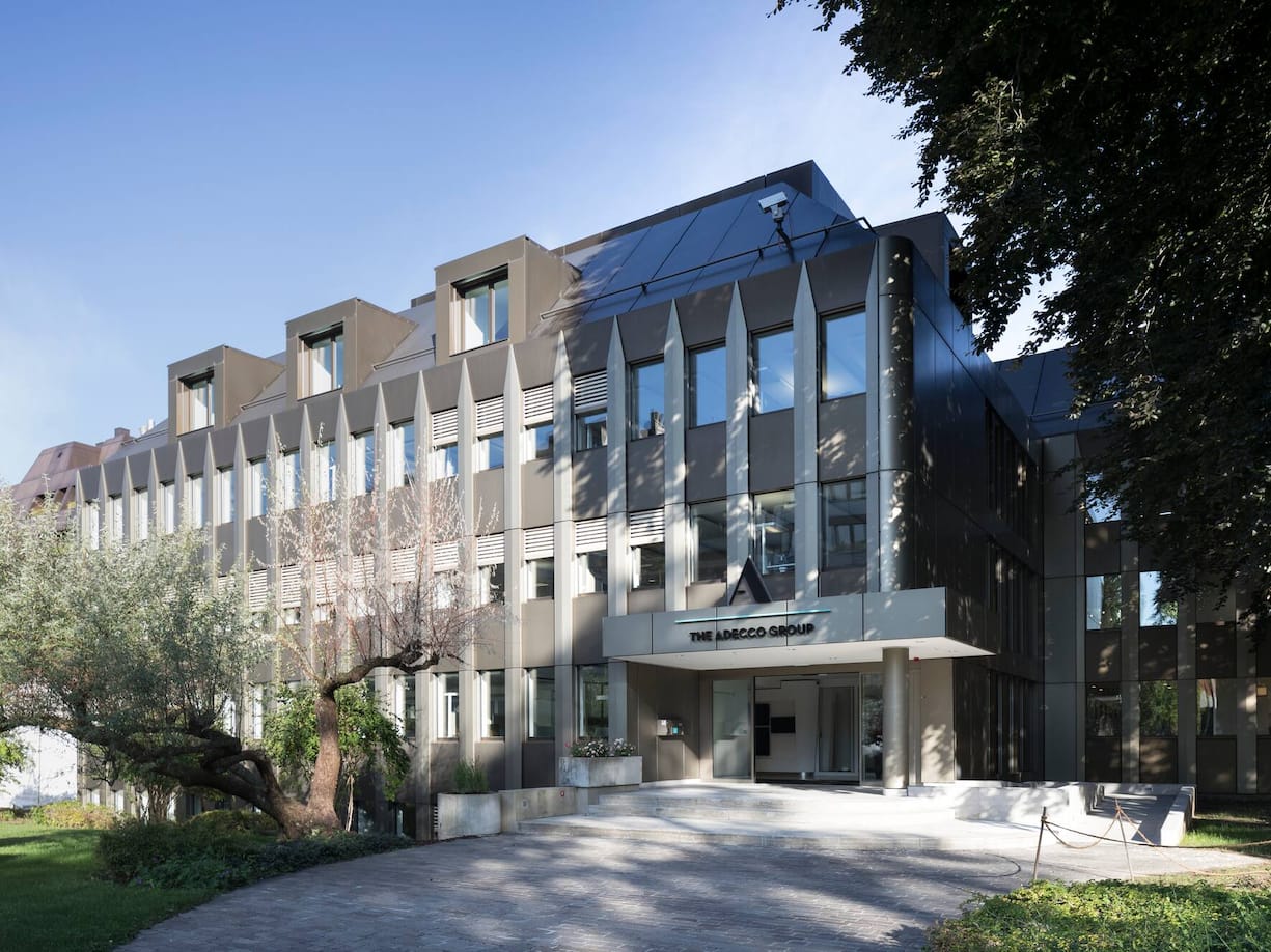 Exterior view of the headquarters of staffing firm Adecco Group in Zurich, Switzerland, on September 15, 2017. (KEYSTONE/Gaetan Bally)Aussenaufnahme des Hauptsitzes des Personaldienstleisters Adecco Group, aufgenommen am 15. September 2017 in Zuerich. (KEYSTONE/Gaetan Bally)