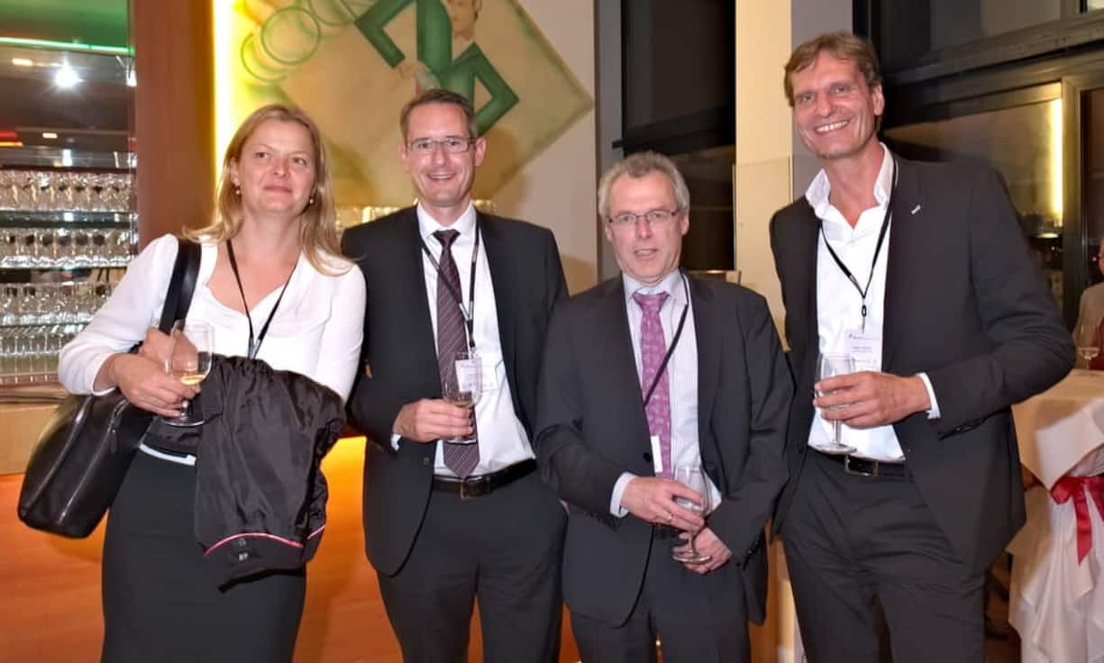 Ulrike Bahr;
Marco Sever, Leiter Applikationsentwicklung, Zürcher Kantonalbank;
Roland Buri, Leiter Sourcing und Kooperationen, Zürcher Kantonalbank;
Sascha Rieger, Key Account Manager, Avaloq Evolution AG