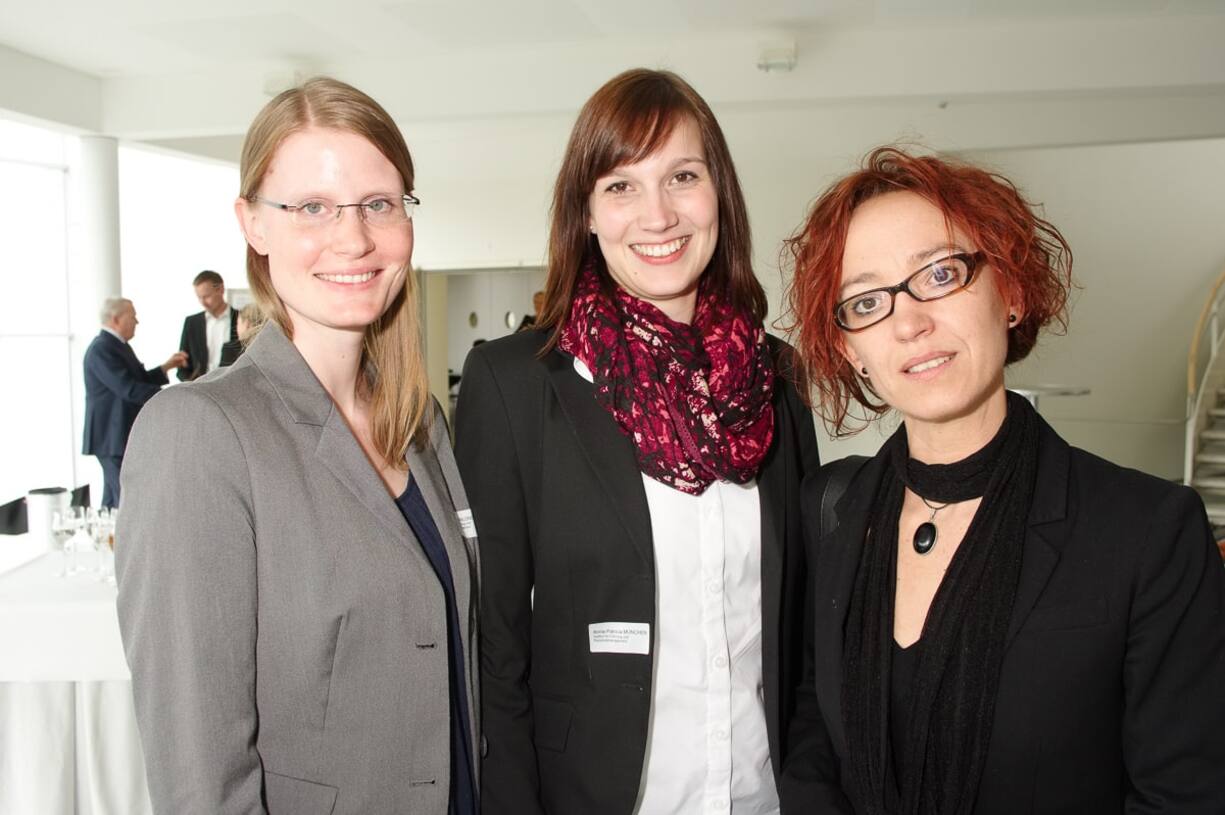 Geraldine Mildner, Institut für Führung und Personalmanagement; Anna-Patricia München, Institut für Führung und Personalmanagement; Ivonne Preusser, Wissenschaftliche Mitarbeiterin, Institut für Führung und Personalmanagement