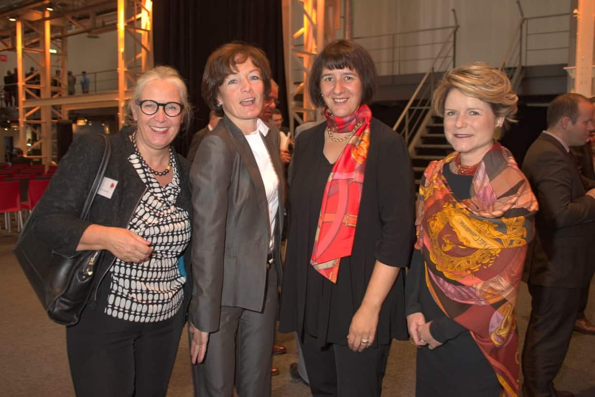 Karin Lenzlinger, Präsidentin Zürcher Handelskammer & CEO, Lenzlinger Söhne AG; Franziska A. Tschudi Sauber, CEO, WICOR Holding AG; Jasmin Staiblin, CEO, Alpiq Holding AG; Marie-Gabrielle Ineichen-Fleisch, Direktorin, Eidg. Departement für Wirtschaft, Bildung und Forschung