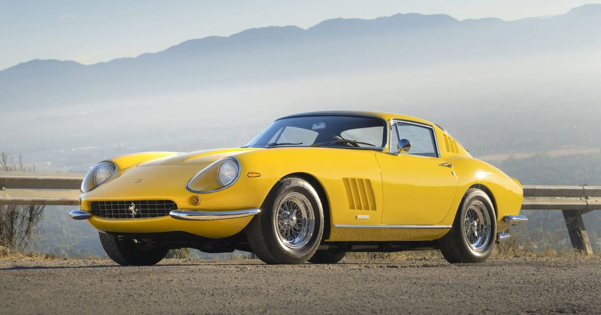 275 GTB, 1964, 3,3-Liter-V12-Motor, designt von Pininfarina.