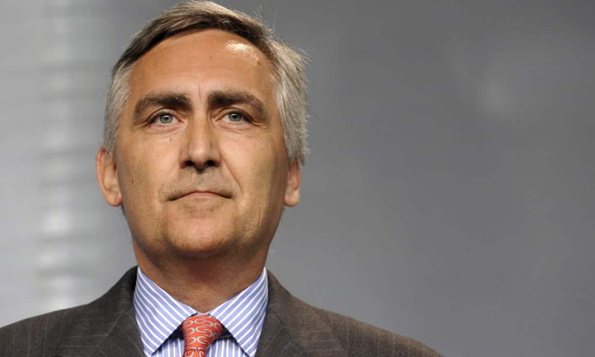 Peter LöscherDer 58-Jährige ist CEO von Renova, der Beteiligungsgesellschaft des russischen Oligarchen Viktor Vekselberg. Die Entlohnung ist fürstlich: Etwa zehn Millionen Franken bekommt er dafür, so viel wie früher als Chef von Siemens. Mit dem Unterschied, dass er jetzt nicht mehr 370'000 Mitarbeiter unter sich hat, sondern nur noch 30.