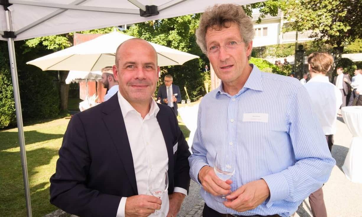 Markus Sauerbruch, Executive Vice President Division Schweiz, Stadler Altenrhein AG;
Alfred Gerber, Rechtsanwalt, Gerber Legal