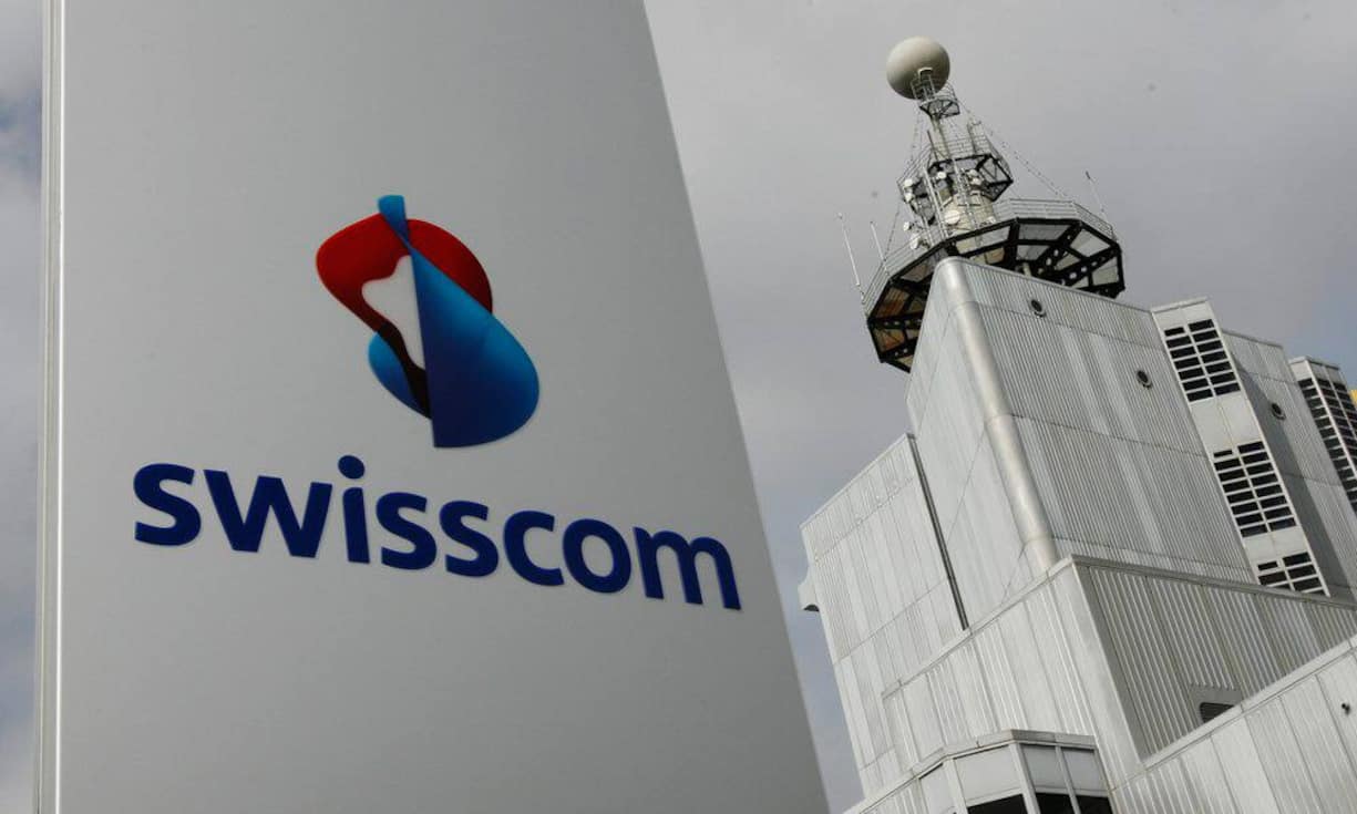 Platz 6: Die Swisscom hat die Schockwelle nach dem Selbstmord von Ex-CEO Carsten Schloter unversehrt überstanden. Auch das Markenbild ist stabil: modern, verantwortungsbewusst, und mit dem Menschen statt der Technologie im Zentrum. Markenwert: 5'128 Millionen Franken.   Keystone