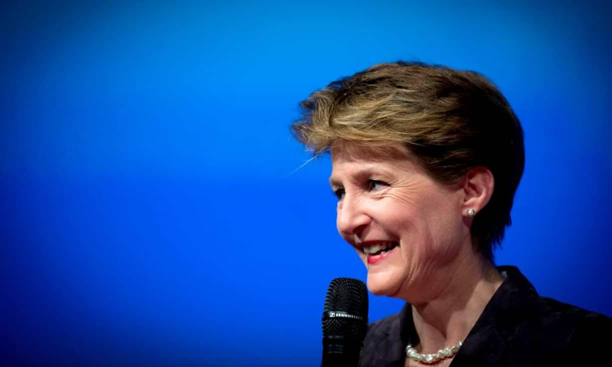 Die Schweizer Bundespräsidentin Simonetta Sommaruga erhält als Bundesrat ein Grundsalär von 445'000 Franken. Dazu kommt eine Spesenpauschale von 30'000 Franken und 12'000 Franken Zusatz für die Präsidentschaft.