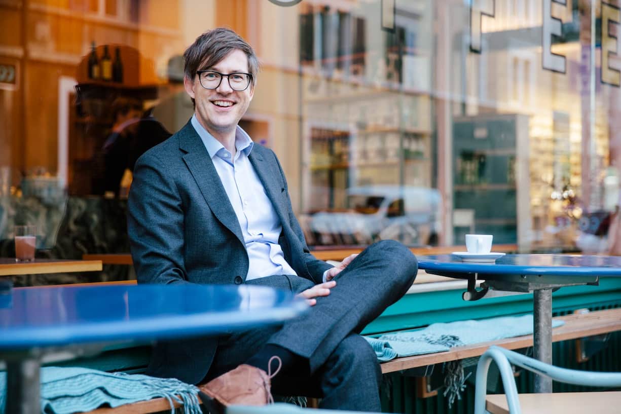 Pirmin Meyer ist Leiter Public Affairs der Zurich Versicherung Schweiz und hat zwei Kinder im Alter von 7 und  10 Jahren.