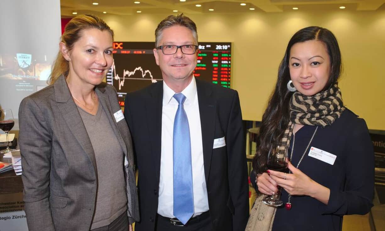 Irene Willi, Content Marketing & Bildungsberatung, Kalaidos Fachhochschule Schweiz;
Alex Janosfia, Präsident Regio Zürich Unterland, SKO;
Thi Quyen Truong, head of sales, beecom AG