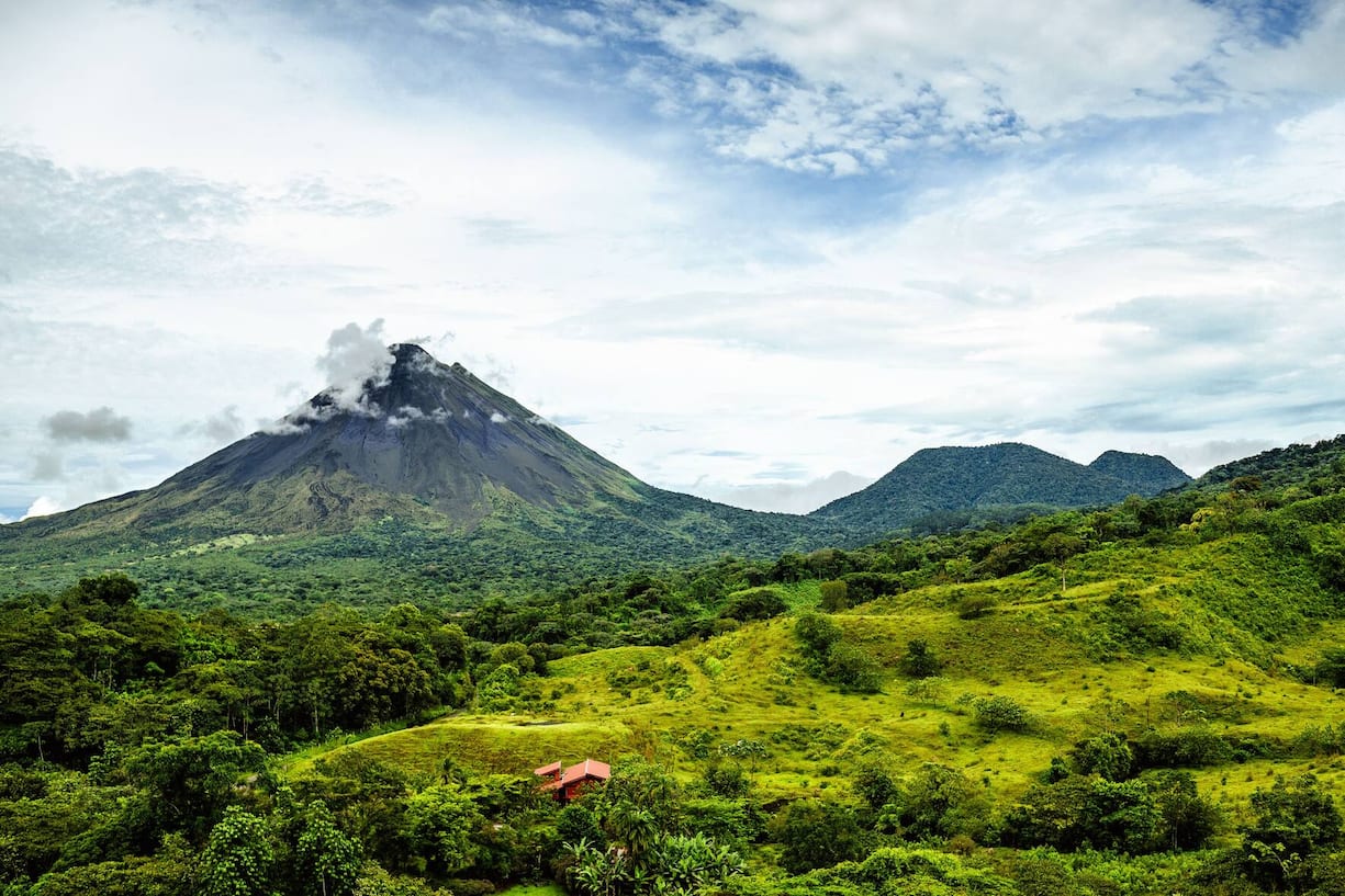 Blick auf den Vulkan Arenal in Costa Rica.