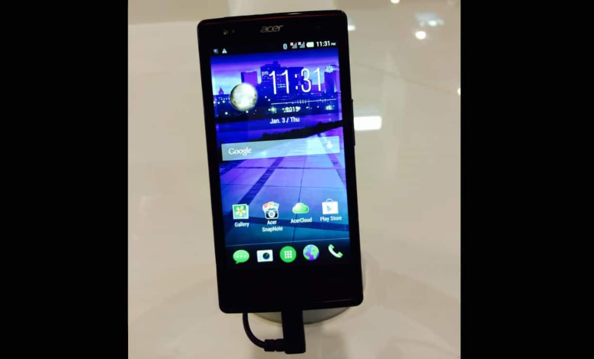 Das neue Liquid E3 von Acer bietet spezielle Modi für Kinder und Senioren. Dann sind jeweils nur bestimmte Funktionen zugänglich und die Tasten auf dem Screen besonders gross. Das 4.7-Zoll-Display ist besonders angenehm anzuschauen. Umgerechnet 240 Franken kostet das Android-Gerät.