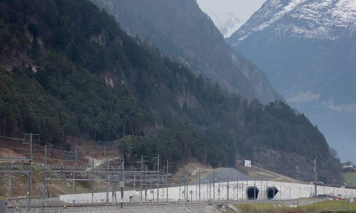 Kanton UriAnzahl Selbstanzeigen 2016: 20 (13 im Jahr 2015)Steuereinnahmen 2016: 900'000 Franken (2015: 400'000 Franken)