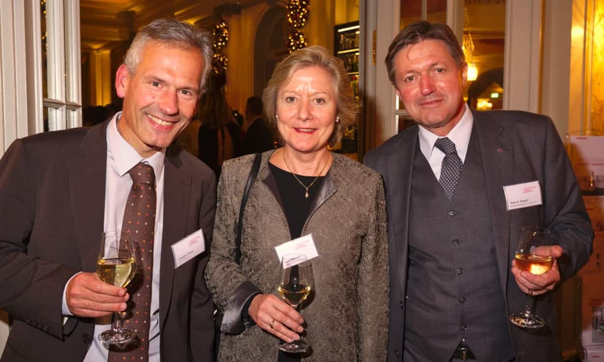 Christian Ernst, CEO, WorldConnect AG;
Doris Albisser, Owner & Chairwoman, Evaluglobe AG;
Peter E. Naegeli, Partner, Abegglen Management Consultants