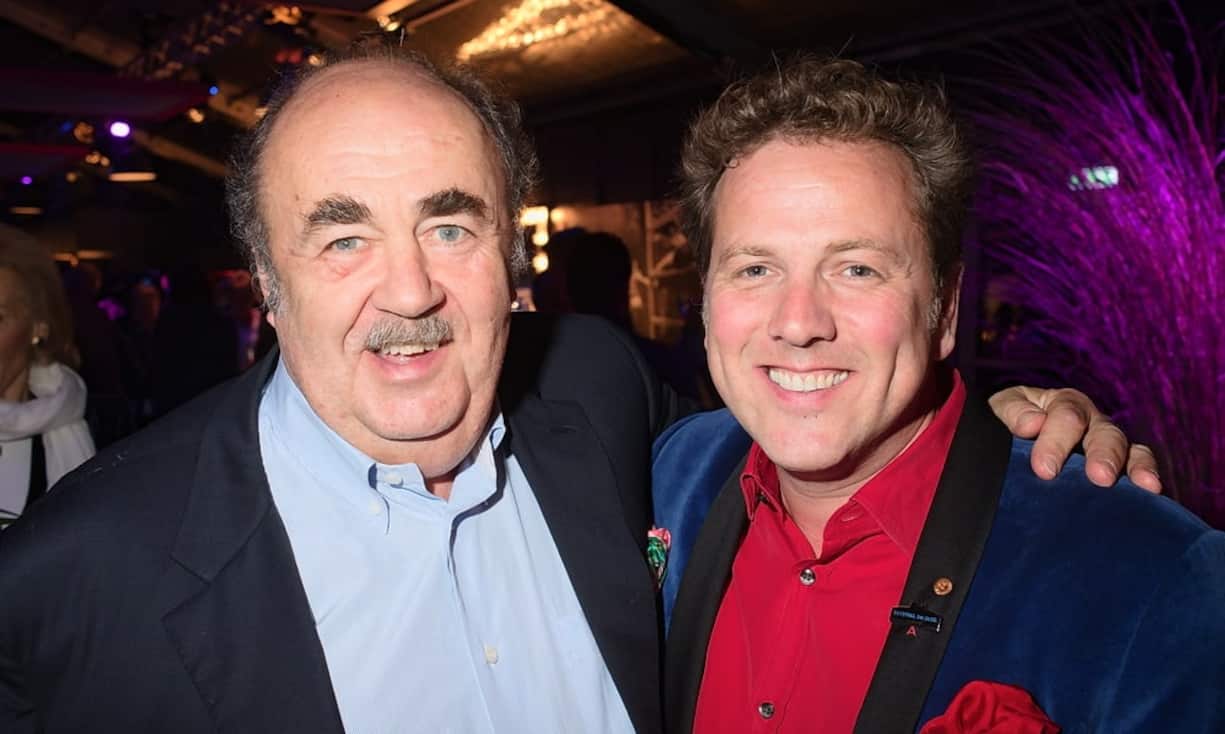 Niklòs von Bartha, Kunstsammler;
Christian Jott Jenny, Schauspieler & Musikunternehmer