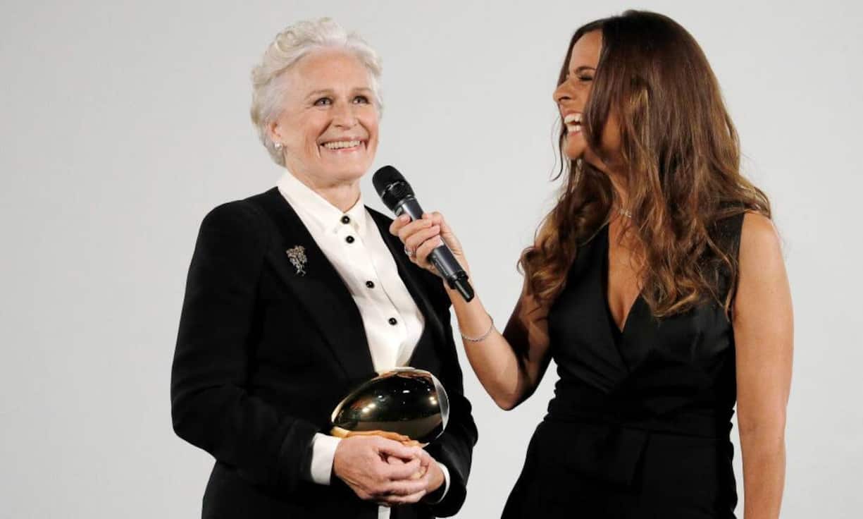 Glenn Close konnte in Zürich den Golden Icon Award in Empfang nehmen und ihren neuesten FIlm «The Wife» präsentieren. Dazu zeigt das ZFF zwölf ihrer Werke im Rahmen einer Retrospektive.
