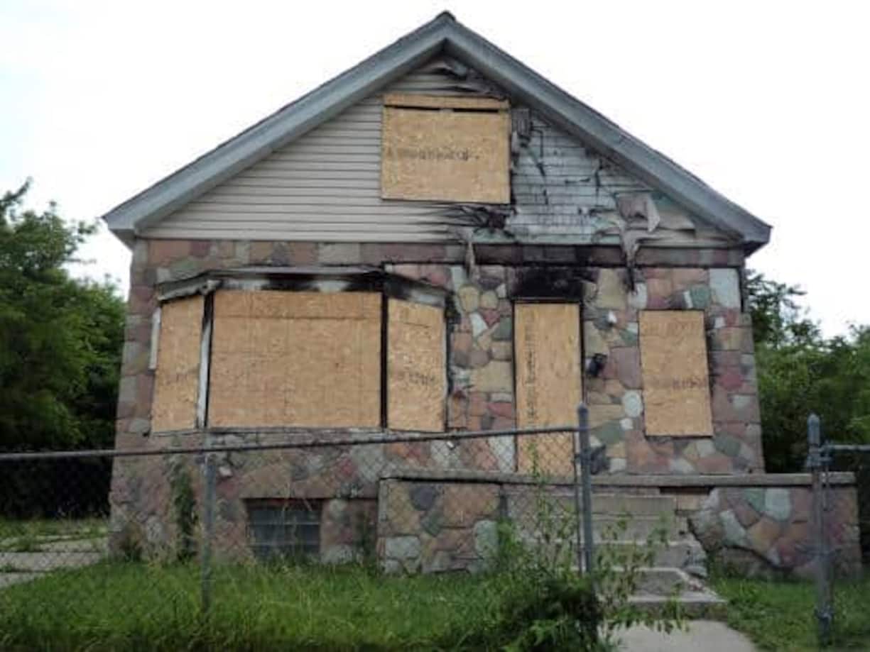 In vielen Häusern wuchert der Schimmel.
jessicareeder/flickr/CC