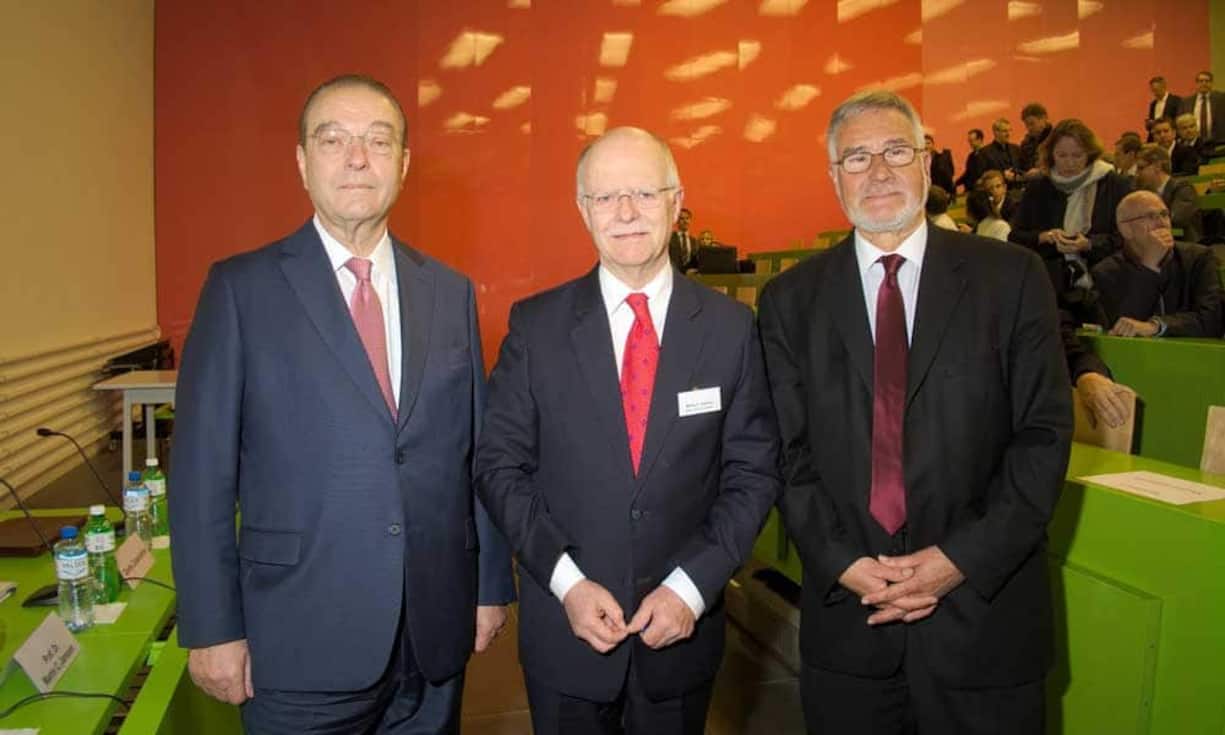 Oswald Grübel, Ex-UBS;
Martin C. Janssen, Prof., Inhaber ECOFIN Rsearch & Consulting;
Daniel Zuberbühler, Ex-Bankenaufseher Bilder: Markus Senn