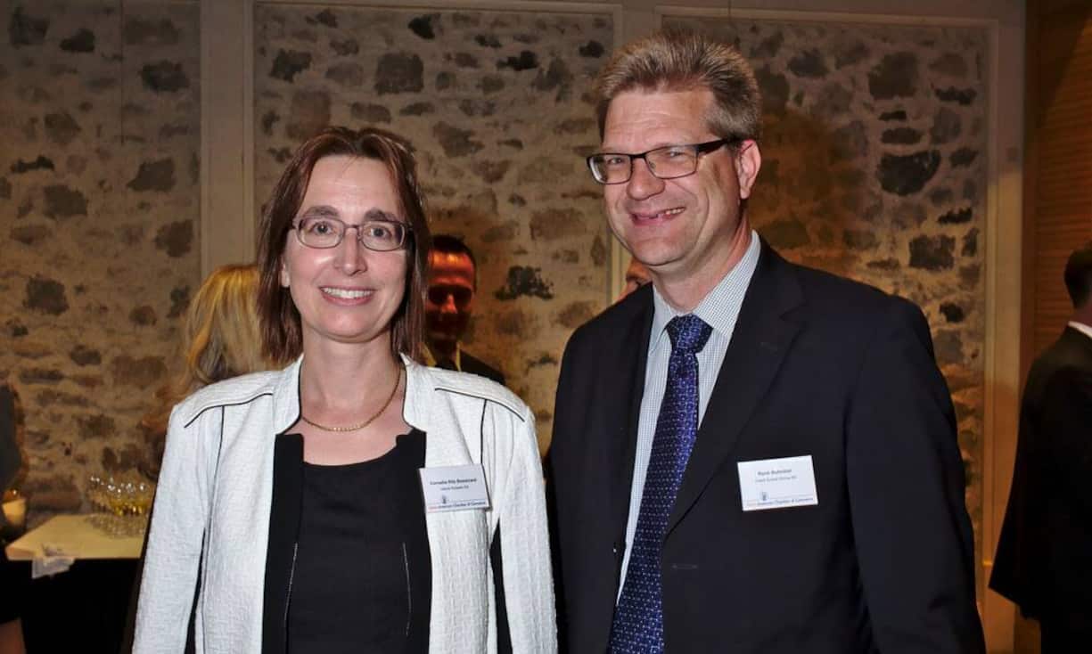 Corneliy Ritz Bossicard, Board Member, Valora Schweiz AG;
René Buholzer, Managing Director, Head Public Policy and Sustainability Affairs, Credit Suisse Group AG