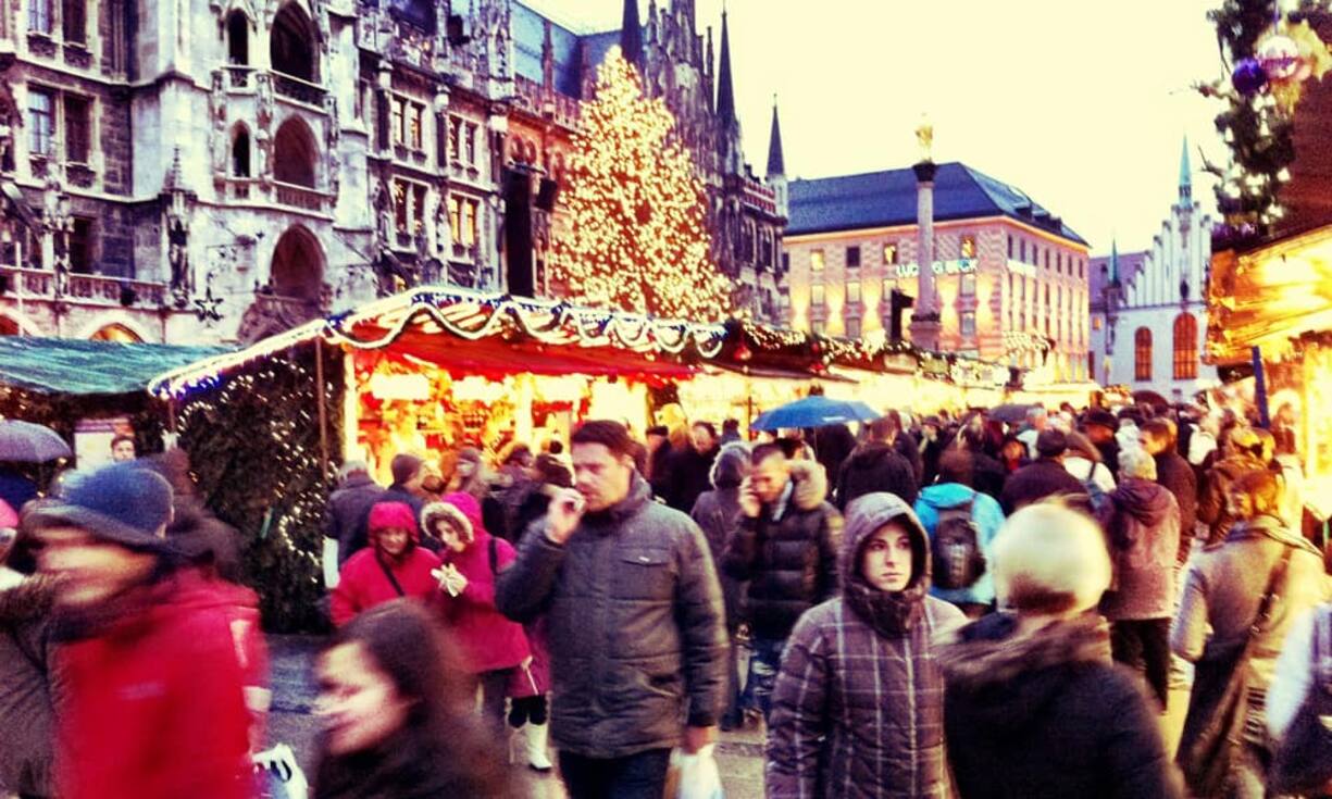 Die Anreise aus der Schweiz ist bei nahen Zielen komfortabel. Rang 8: München. 
Polybert49/flickr/CC