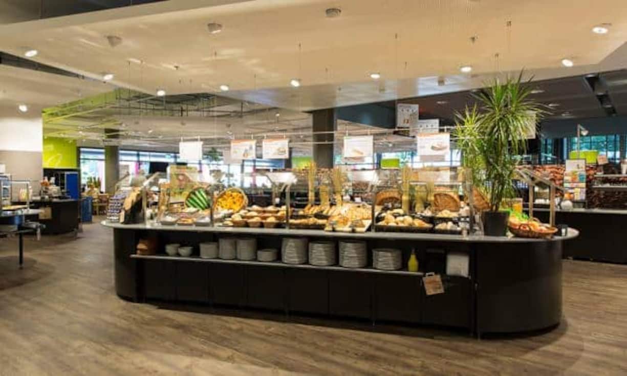 Auswärts essen geht bei der Migros auch: Von Migros Restaurants über Chickeria bis Molino.