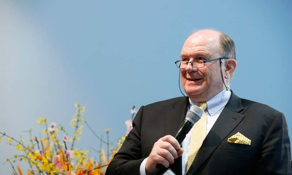 Die Mitstreiter:Mit dem Swiss-Re-Präsidenten Walter Kielholz hat Christian Mumenthalter gute Beziehungen in den Verwaltungsrat des Rückversicherers. Dieser machte ihn jetzt auch zum CEO. Da Mumenthaler fast sein ganzes Arbeitsleben bei der Swiss Re verbracht hat, besteht sein berufliches Netzwerk zum Grossteil aus aktuellen und ehemaligen Firmenkollegen.