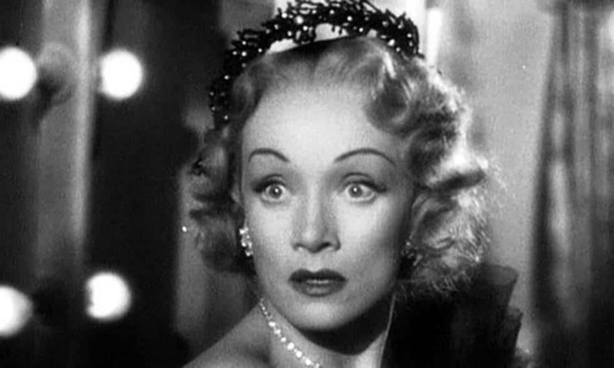 marlene_dietrich_stage_fright_trailer_2.jpg
