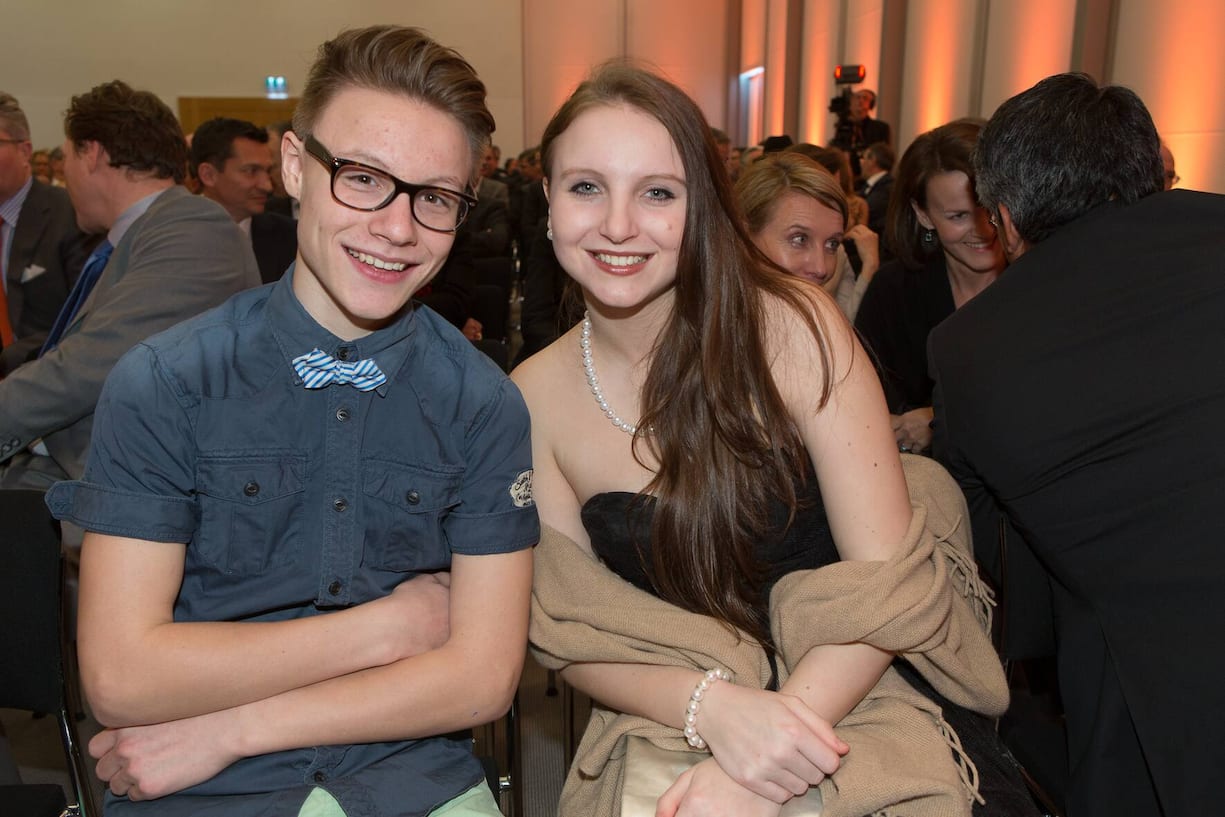 David Fehr; Sarah Fehr