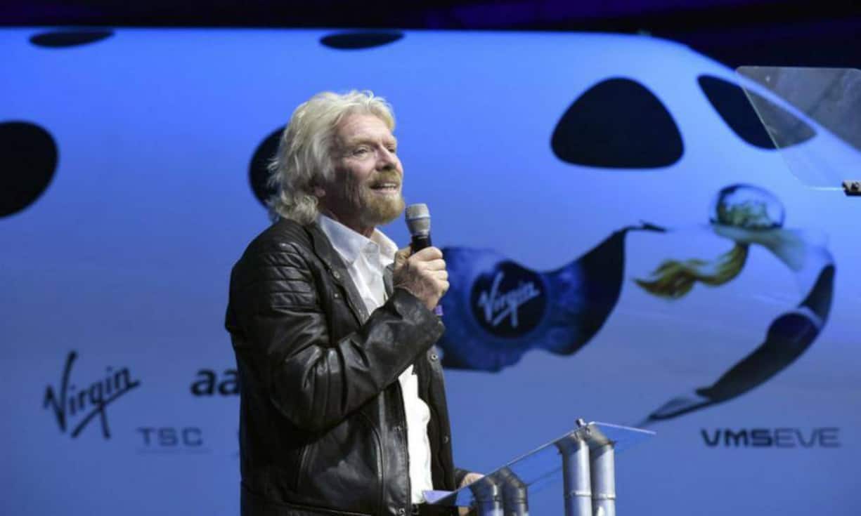 Mit der Virgin-Group hat sich der von der Queen geadelte Sir Richard Branson bereits ein Imperium erschaffen, zu dem eine Fliegerflotte, eine Plattenfirma und NGOs gehören. Der Milliardär vertritt die These, dass erst durch den richtigen Mentor talentierte Unternehmer zu Erfolg gelangen. Er selbst sei ein gutes Beispiel: Ohne Schützenhilfe seines Vorbilds und Mentors und «Laker Airways» Gründer Sir Freddie Laker hätte er es nicht weit in der Airlines-Branche gebracht.