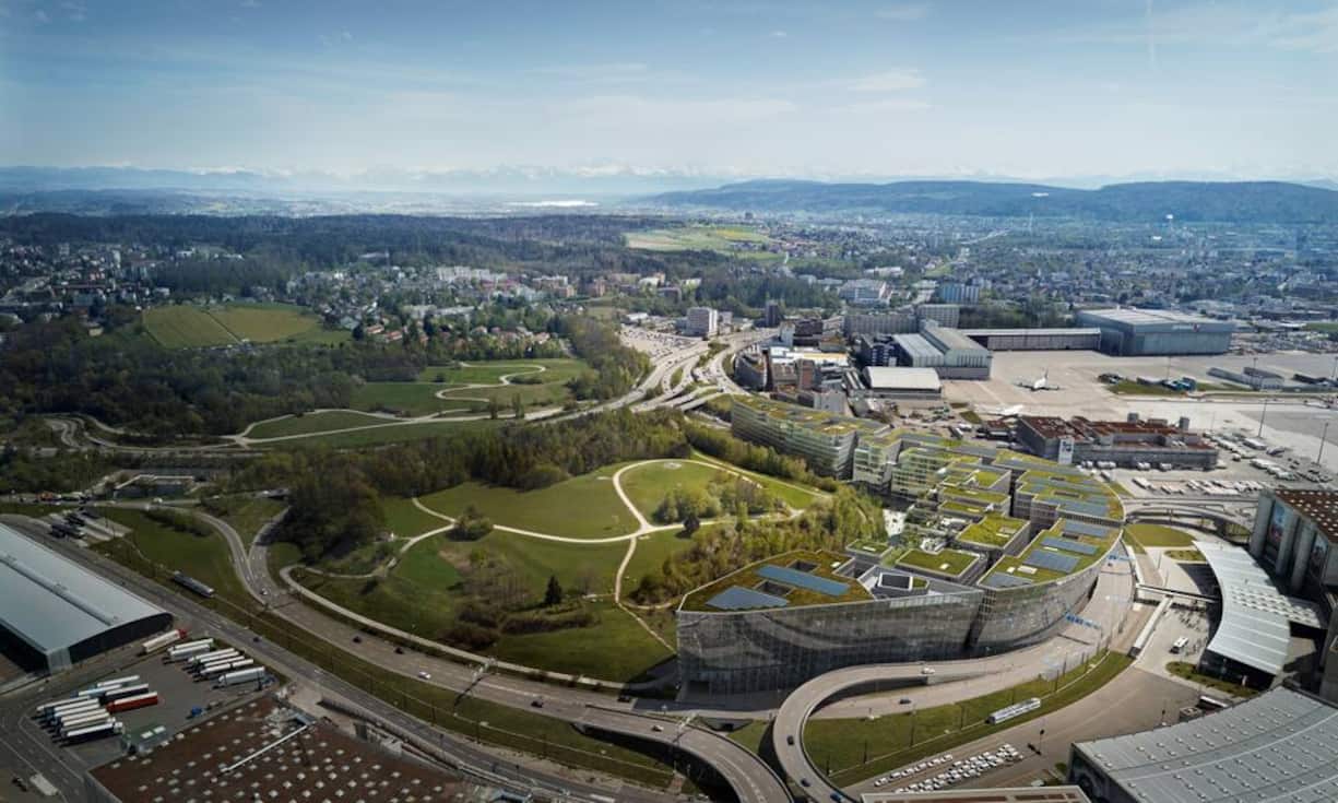 Das Grossprojekt «The Circle» aus der Luft: Am Flughafen Zürich soll eine Dienstleistungsdestination entstehen.