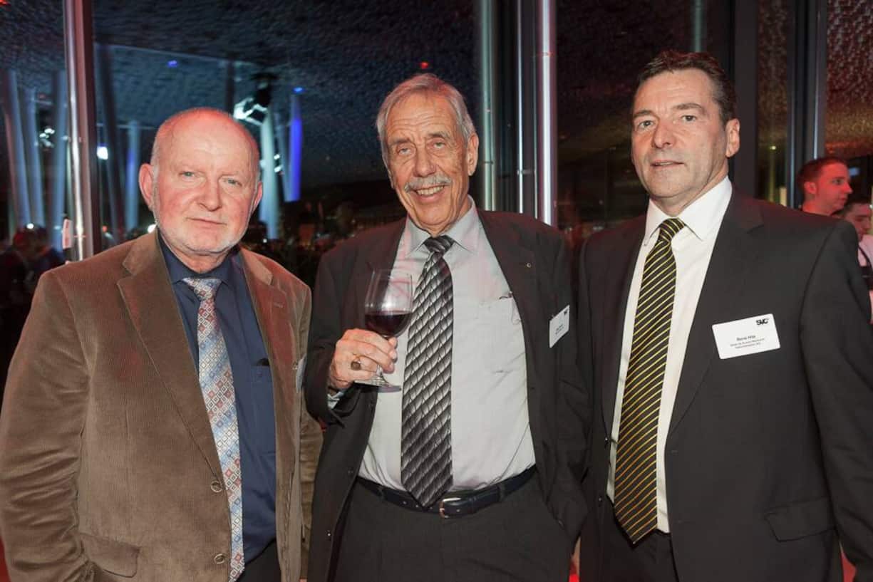 Hans Hulliger, Inhaber, Hulliger Hans Treuhand; Jürg Emch, VR-Präsident, Emch Aufzüge Holding; René Hitz, Vermarktung + Sponsoring, Stade de Suisse Wankdorf Nationalstadion AG