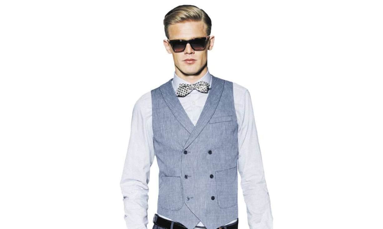 Joop-MarkantJoop sieht den Business-Mann in dieser Saison als selbstbewussten Gentleman mit markanter Ausstrahlung. Passend dazu diese klassische Sonnenbrille mit Farbverlauf in Rot-braun.Preis: 245 Franken