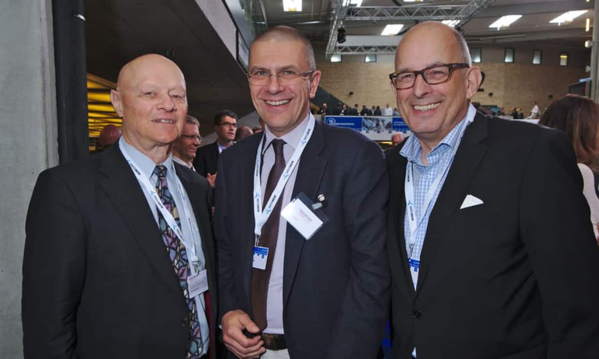 Walter Hediger, CEO, Gallet Group AG;
Valentin Wepfer, Director Collaborative Supply Chains, GS1;
Claus Widrig, CEO, Gesellschaft für Wirtschaftskommunikation und Repräsentation GmbH