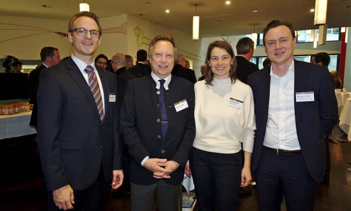 Simone Rüegger, EY Schweiz;
Beat W. Kündig, W. Kündig & Cie AG;
Maria Razzano, Bilfinger HSG Facility Management AG;
Michael J. Rohner, Bilfinger HSG Facility Management AG