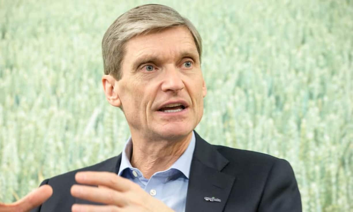 Platz 9: Erik Fyrwald - CEO von SyngentaErik Fyrwald erhält fürs letzte Geschäftsjahr einen Lohn von 8,4 Millionen Dollar. Ein Grossteil davon – 5,6 Millionen – soll die ihm entgangene Vergütung beim vorherigen Arbeitgeber Univar im Zuge des Wechsels zu Syngenta kompensieren.