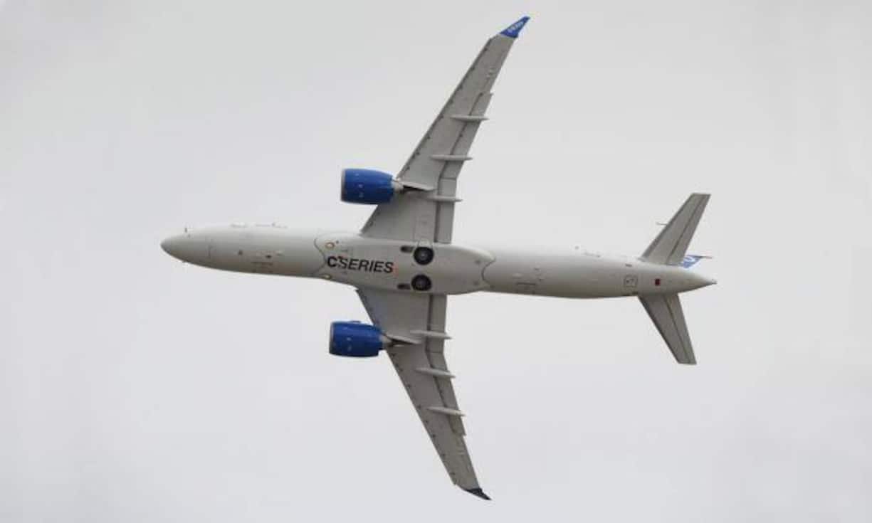 Die CS 100 verfügt über 125 Sitzplätze, die CS 300 der Swiss über 145 Sitzplätze. Die Flugzeuge der C-Serie haben eine Länge von 35 Metern und eine Spannweite von 35,1 Meter.